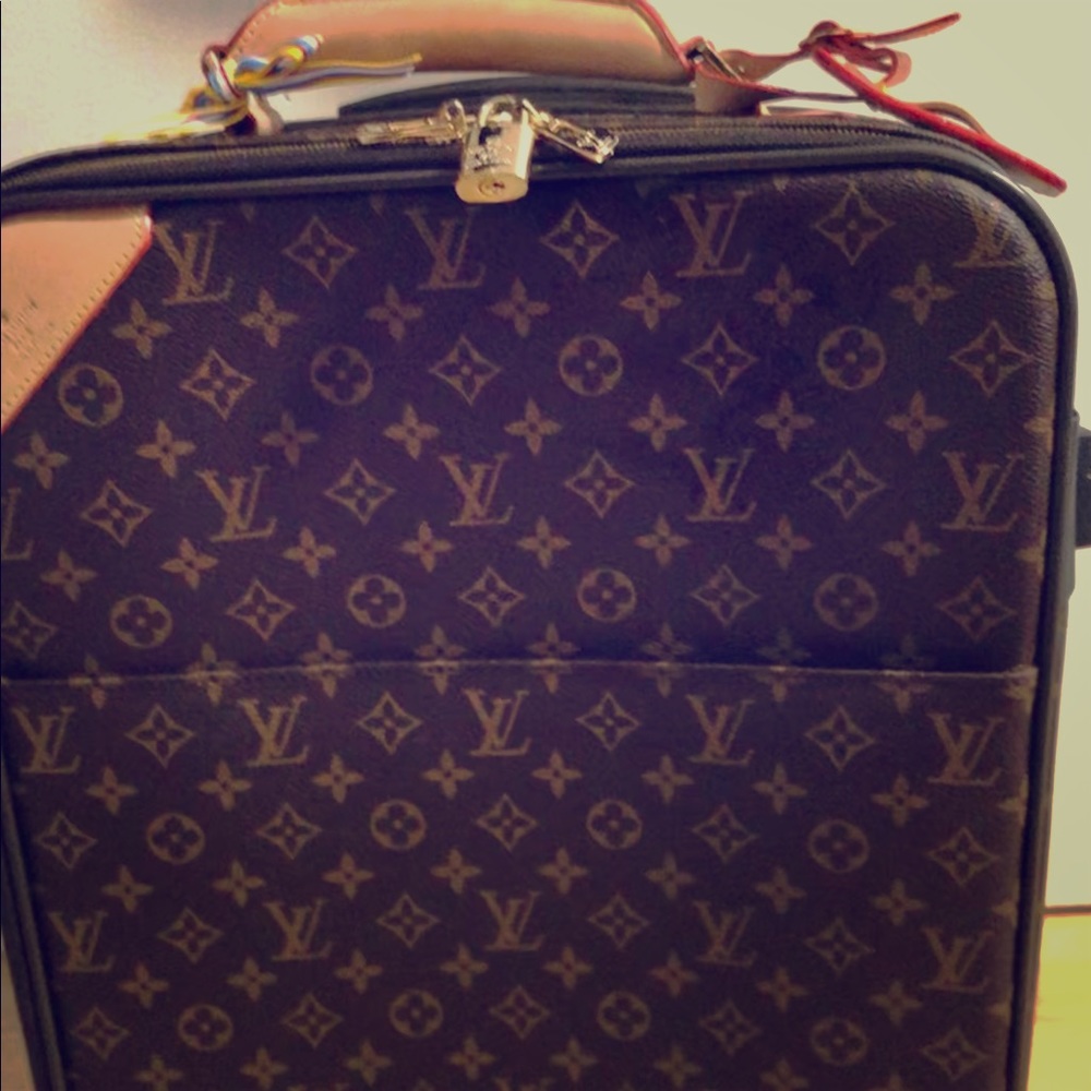 Carry on suitcase